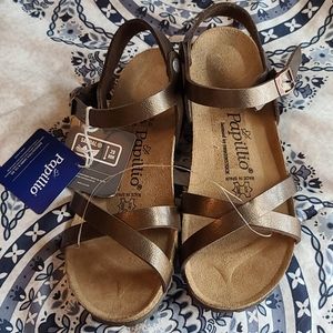 sz 7 Papillio by Birkenstock bronze wedge sandal